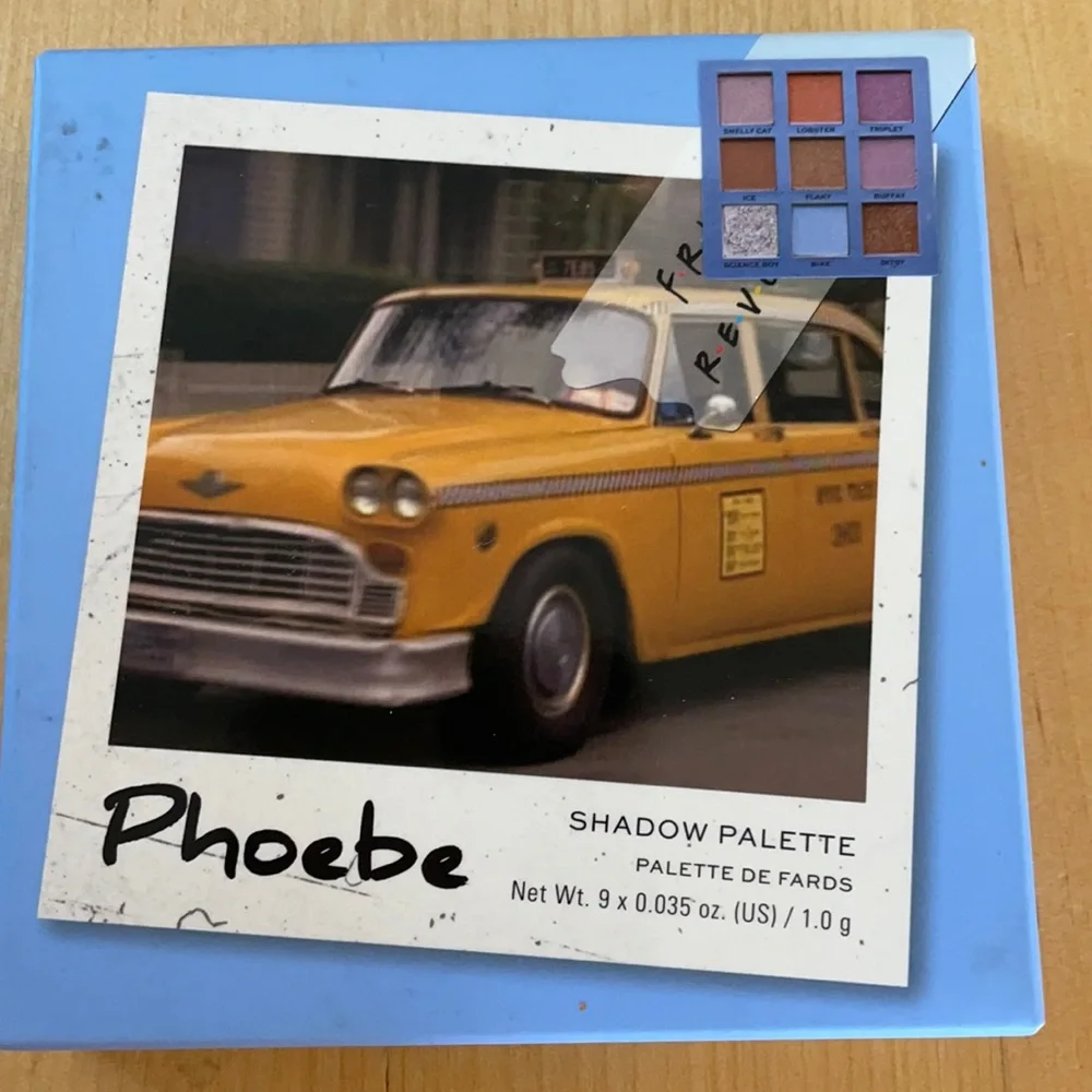 Revolution Makeup X Friends Phoebe Palette